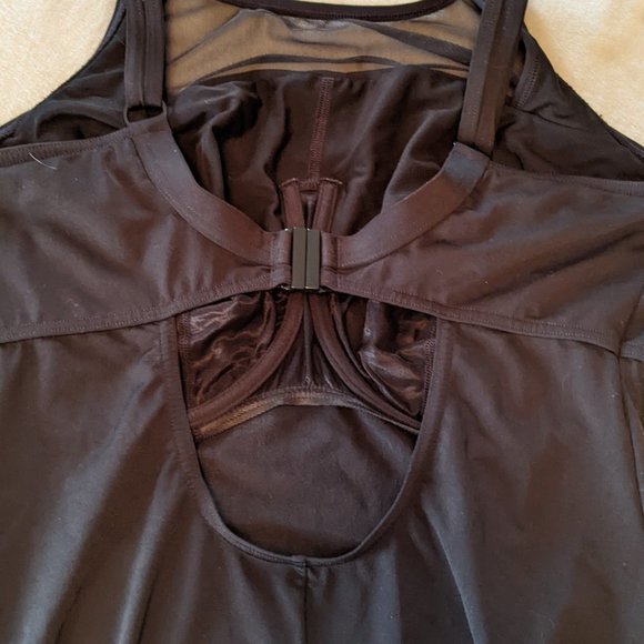 32H Speedo Iris Sports Swimsuit | Black - Picture 7 of 7